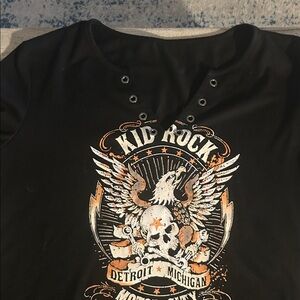 Kid Rock v neck t shirt size small